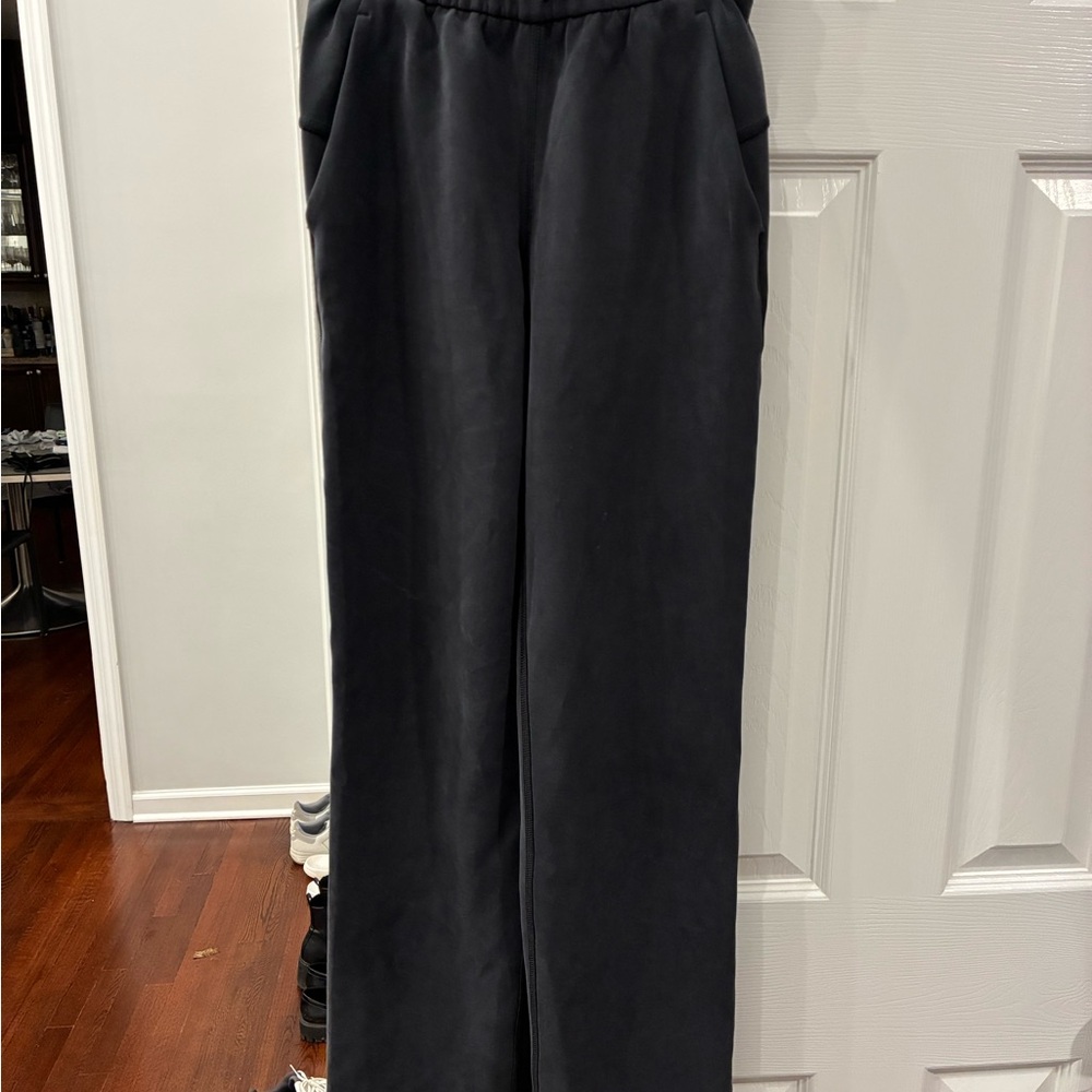 LuLuLemon Women’s Sweatpants Softstreme High Rise Pant Size 0